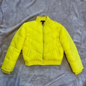 Crop yellow puffer jacket!